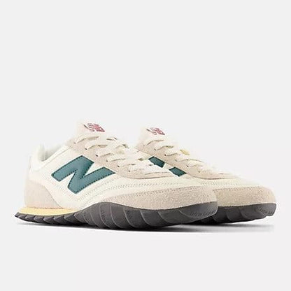 NEW BALANCE RC30